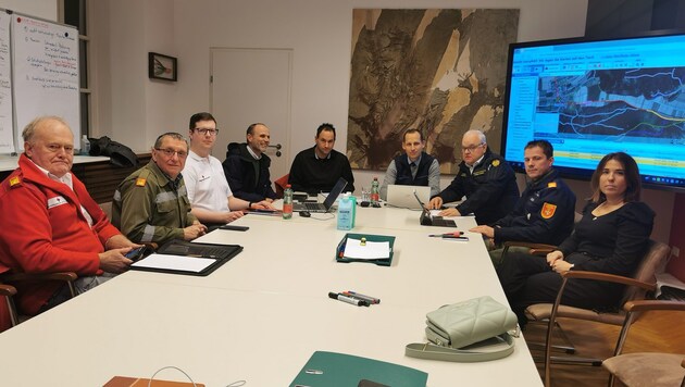 Im Notfall tagen in den Bezirken bereits Krisenstäbe – ähnlich sollen auch die Sicherheitsgipfel ...