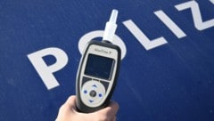 Alkoholisiert war eine Autolenkerin, die in Villach einen Unfall verursachte.