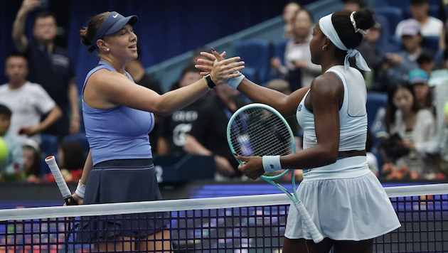 Amanda Anisimova (links) machte kurzen Prozess mit Coco Gauff.