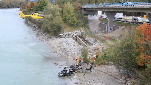 A first picture of the scene of the accident.
