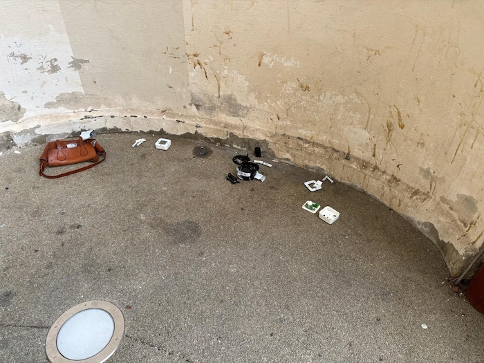 A witness became aware of the ticking in the bag.
