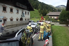 Die Fahrzeuge waren frontal gegeneinander geprallt. 