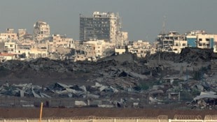 Blick über die israelische Grenze in den Gazastreifen