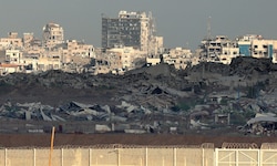 Blick über die israelische Grenze in den Gazastreifen