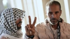 Freigelassene Gaza-Aktivisten am Flughafen in Istanbul