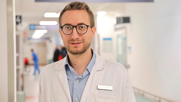 Christoph Wohlmuth, Vorstand der Abteilung für Gynäkologie und Geburtshilfe der Klinik ...