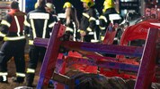 Die Feuerwehrleute mussten einen aus ihrer Mitte befreien – der Einsatz war fordernd, aber ...