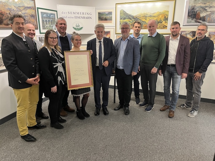 Bgm. Jochen Bous (Gemeinde Payerbach), Bgm. Ing. Hermann Doppelreiter (Gemeinde Semmering), ...