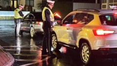 Mehr als 750 Fahrzeuglenker hat die Polizei in der Nacht auf Sonntag bei Schwerpunktaktion im ...