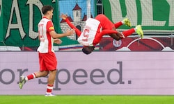Salzburg stürzt Rapid von der Tabellenspitze.