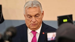 Ungarns Regierungschef Viktor Orbán muss sich im kommenden Jahr erneut einer Wahl stellen. Die ...