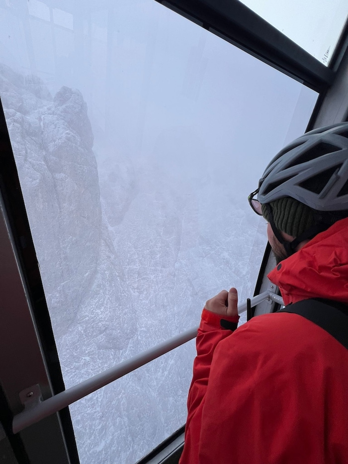 The rescuers took the Zugspitze cable car up the mountain.