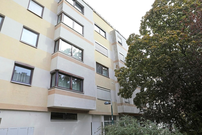 Auch in der Penzinger Breitenseer Straße wurden Schlösser geknackt.