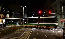 In der Nacht auf Montag hielt die erste Flexity Einzug in der Remise in Eggenberg.
