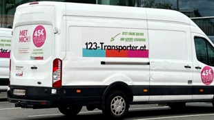 Zuletzt standen in Salzburg noch Fahrzeuge parat: Es heißt aber seit Tagen auf der Homepage, ...