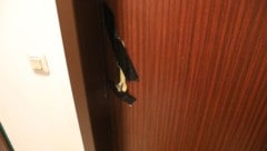 In Wien läuft erneut eine Einbruchserie, bei der Säure an Türschlössern eingesetzt wird. Die ...