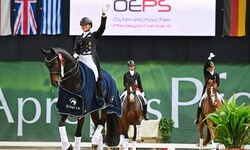 Vierfache Olympiasiegerin: Jessica von Bredow-Werndl.
