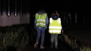 Mehr als die Hälfte der untersuchten Modelle im ÖAMTC-Test gilt als „nicht reflektierend“.