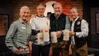 Moderator Hannes Steiner mit Gast Thomas Flögel und den Experten Kurt Garger und Frenkie ...