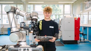 Ob Sebastian nach der Maschinenbau-Lehre die Matura oder die Meisterschule anstrebt, hält er ...