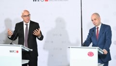 Gabriel Felbermayr vom Wirtschaftsinstitut (WIFO) und Holger Bonin vom Wiener Institut für ...