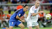 Zinedine Zidane (re.) wurde für Frankreich zur Legende.