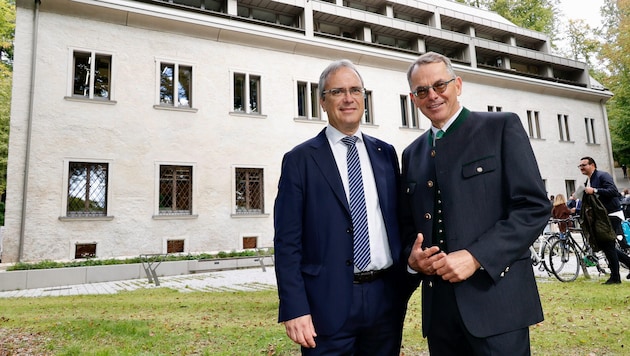 Uni-Rektor Peter Riedler (li.) und GBG-Geschäftsführer Günter Hirner eröffneten den neuen ...