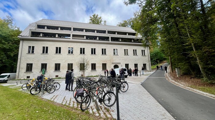 Die alten Mauern strahlen in neuem Glanz.