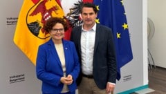 ÖVP präsentierte Pläne zur Energiezukunft: Staatssekretärin Elisabeth Zehetner und Landesobmann ...