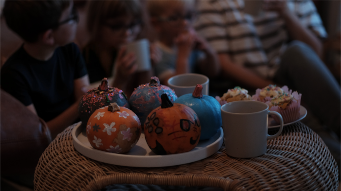 Ein Tag, der mehr gibt, als er kostet: Spätestens beim Wohnzimmerpicknick zum Schluss waren wir ...