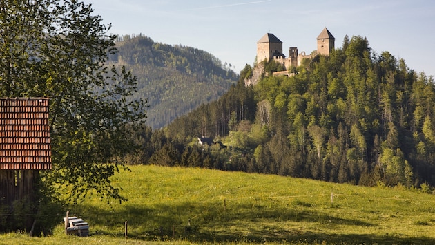 Sehr imposant präsentiert sich die Burgruine Gallenstein.