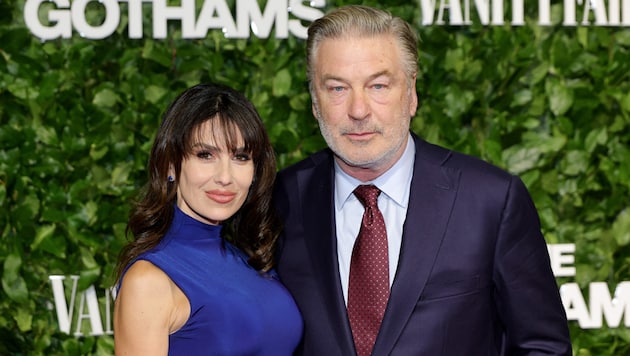 Die Yoga-Lehrerin ist seit 2012 mit Alec Baldwin verheiratet und hat sieben Kinder von dem Star.