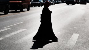 Italiens Regierung will Vollschleier wie die Burka an öffentlichen Orten verbieten (Symbolbild).