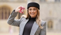 Georgia Harrison wurde als erster britischer Realitystar Member of the Order of the British ...