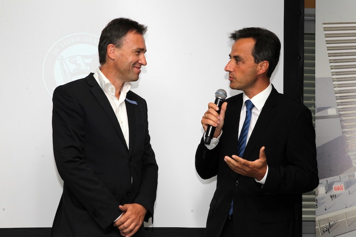 Der damalige Grazer Bürgermeister zeigte sich bei der Präsentation zu Sturms „Tor zur Stadt“ ...