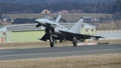 Funkstille im Himmel: Das Bundesheer jagte eine stumme Passagiermaschine.