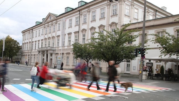 Die Stadt Salzburg und Bürgermeister Bernhard Auinger (SPÖ) sind mit immer steigenden ...