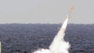 Der Kreml hat sich zur möglichen US-Lieferung von Tomahawk-Raketen an die Ukraine (Bild) ...