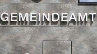 P. Huber Gleich in drei Kärntner Gemeinden ist die Staatsanwaltschaft mit Ermittlungen beschäftigt.