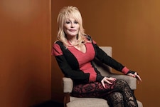 Dolly Parton meldete sich jetzt mit einer Video-Botschaft bei ihren besorgten Fans und verriet, ...