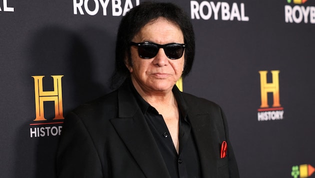 Gene Simmons verursachte auf einem Küstenhighway einen Unfall, beteuerte aber, dass es ihm gut ...