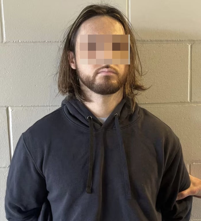 Jonathan R. soll das Feuer laut Anklageschrift um 0.17 Uhr am Neujahrstag in der Nähe des ...