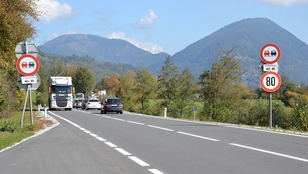 Auf den steirischen Straßen treibt aktuell eine Diebesbande ihr Unwesen.