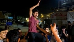 Jubelnde Palästinenser im Gazastreifen