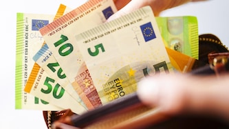 Bargeld ist bei Jung und Alt beliebt.