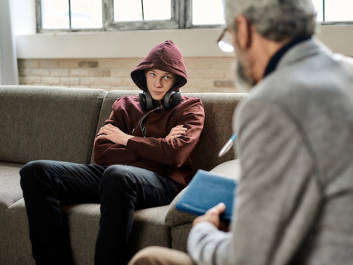 Bei jüngeren Generationen gibt es zum Glück bereits ein Umdenken. Immer mehr Burschen und junge ...