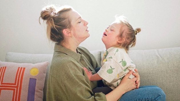 Valerie Schmeiser und ihr Sohn Emil kämpfen gemeinsam für Kinder mit Behinderung.