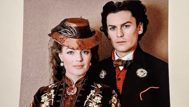 Helmut Berger an der Seite von Romy Schneider im Film „Ludwig II.“ – nur rund 85 Euro erzielte ...