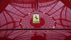 Der Ferrari Elettrica wird 2026 vorgestellt.