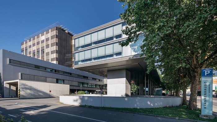 Die Sinnhaftigkeit der Verlegung der Geburtenstation von Dornbirn nach Bregenz wird von vielen ...